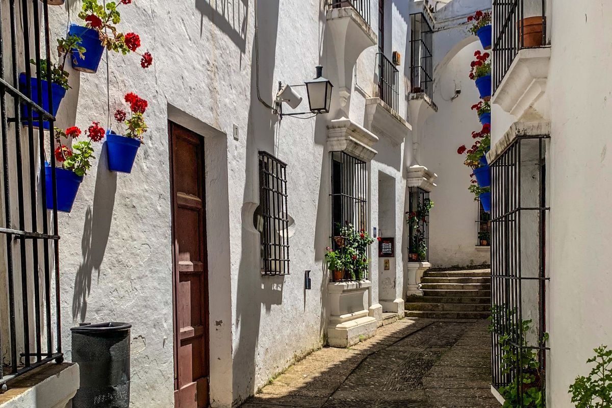 White Andalusian village street - which national housing rules apply in Andalucia