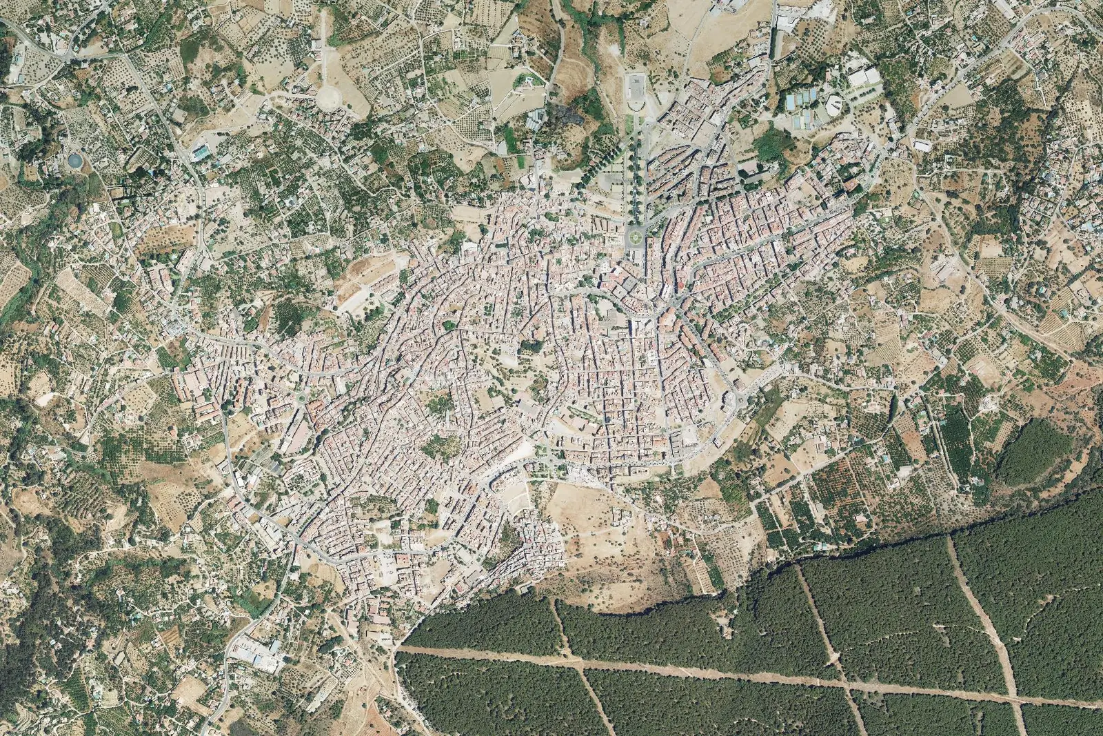 Alhaurín el Grande desde el aire en 2022