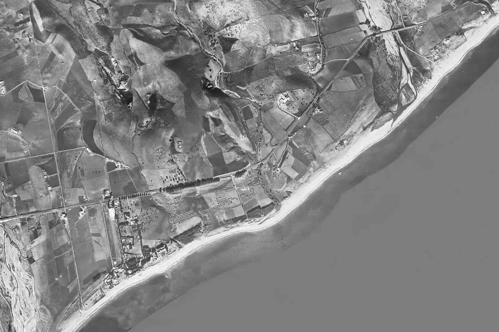 Puerto Banús from the air in 1956