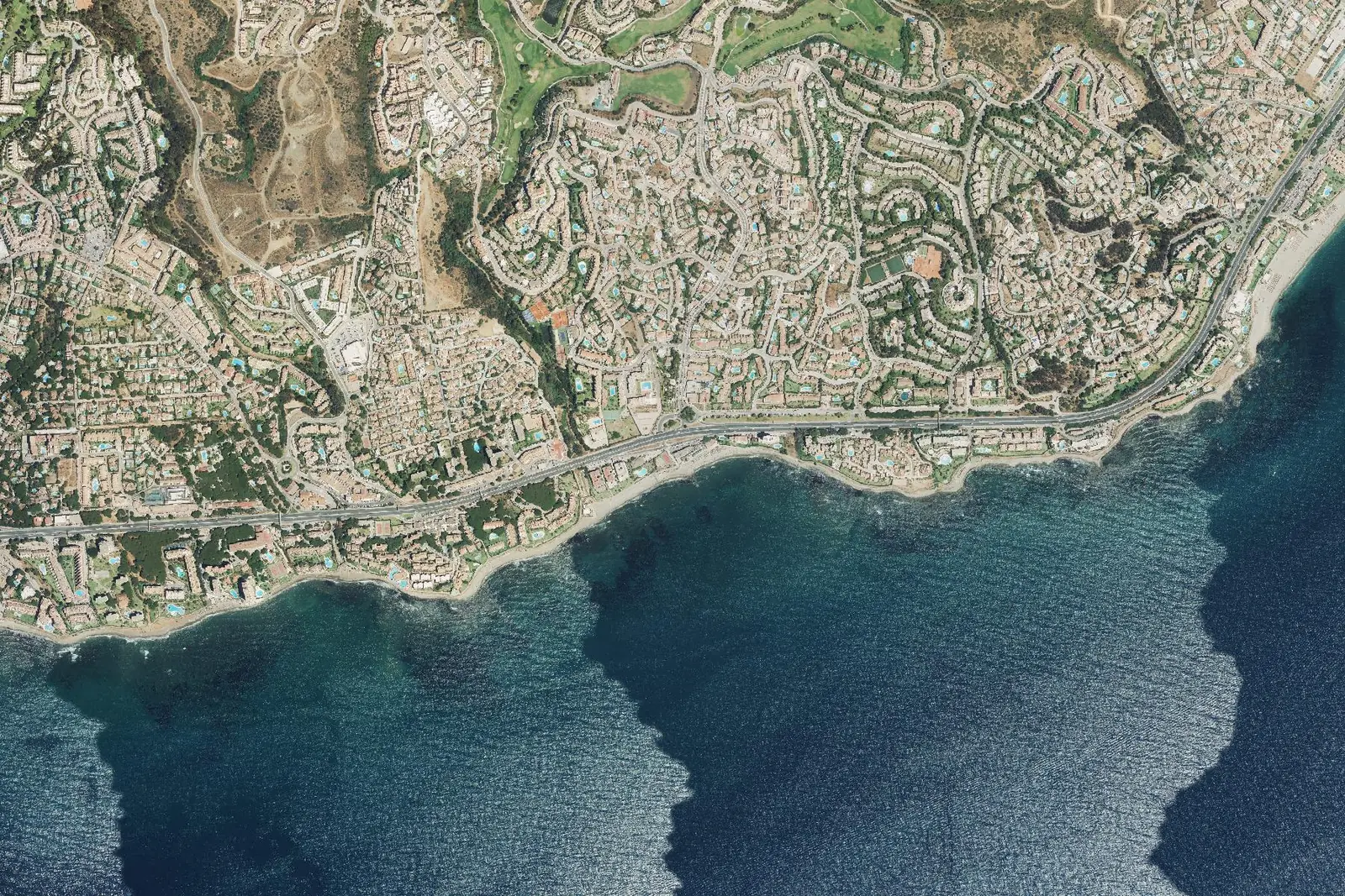 Riviera del Sol desde el aire en 2022